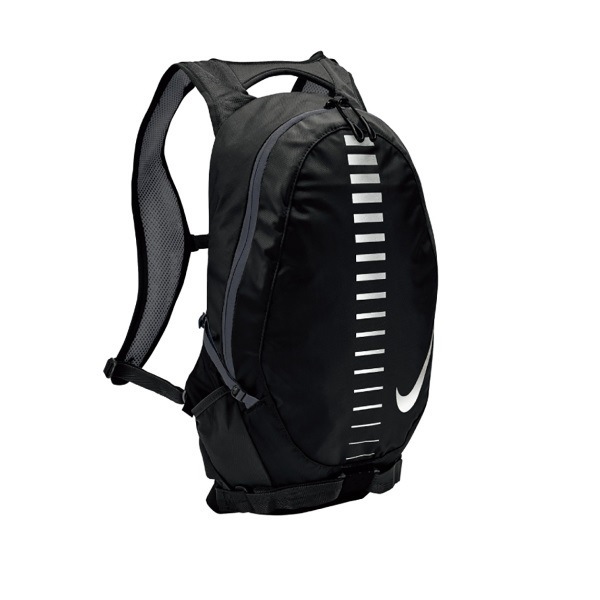 NIKE �ʥ��� ��� ���ߥ塼���� �Хå��ѥå� 15L ���˥󥰥Хå� RN8063-045(�֥�å�/���󥹥饵����) ��������AW��ǥ�