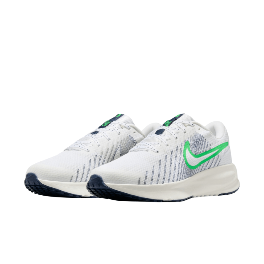 【週替わり】NIKE ナイキ メンズ スポーツシューズ ランニングシューズ ラン DEFY ホワイト HM9594 （カラー：【104】ホワイト/グリーンスパーク/ミッドナイトネイビー）