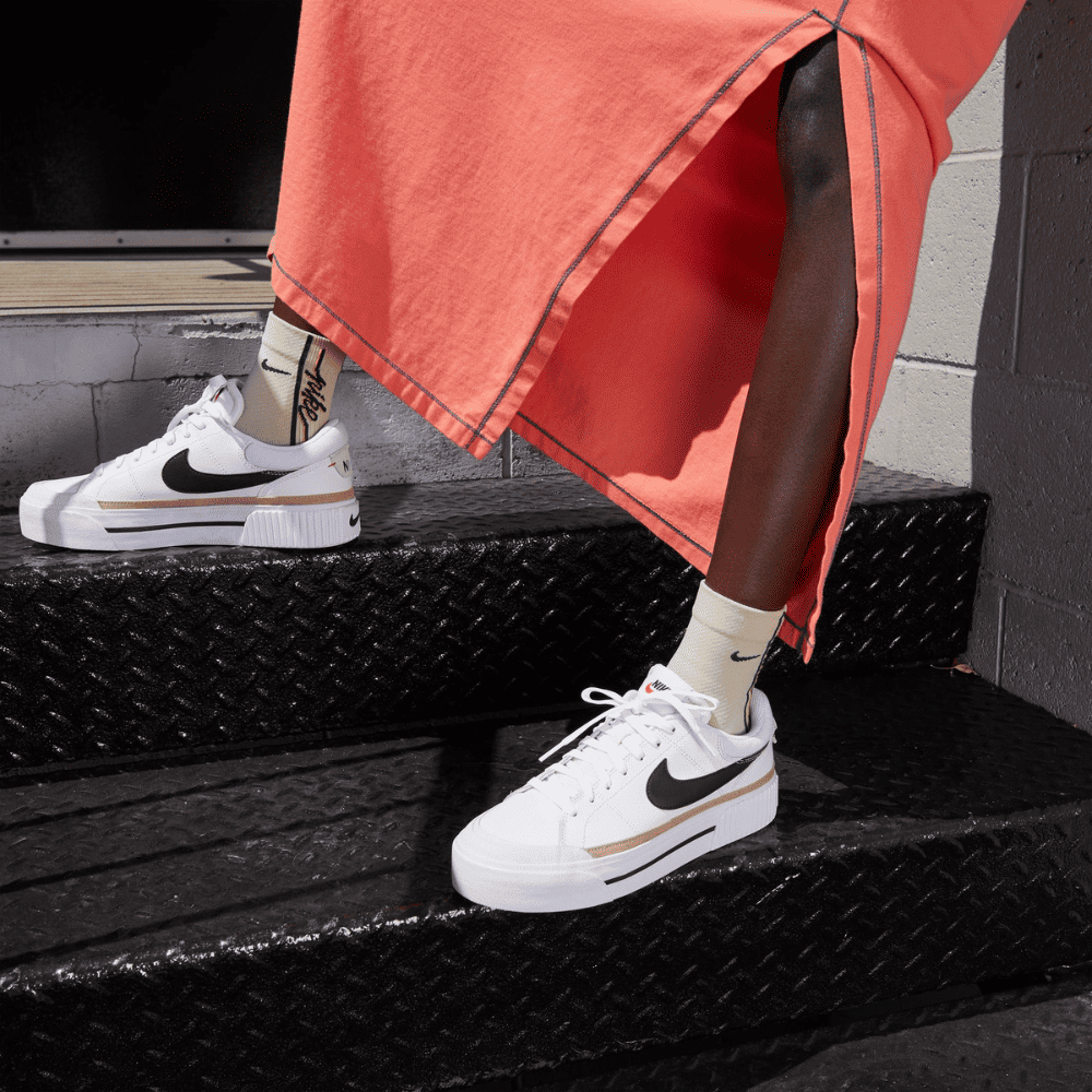 NIKE ナイキ 〈ウィメンズ〉W Court Legacy Liftコート レガシー