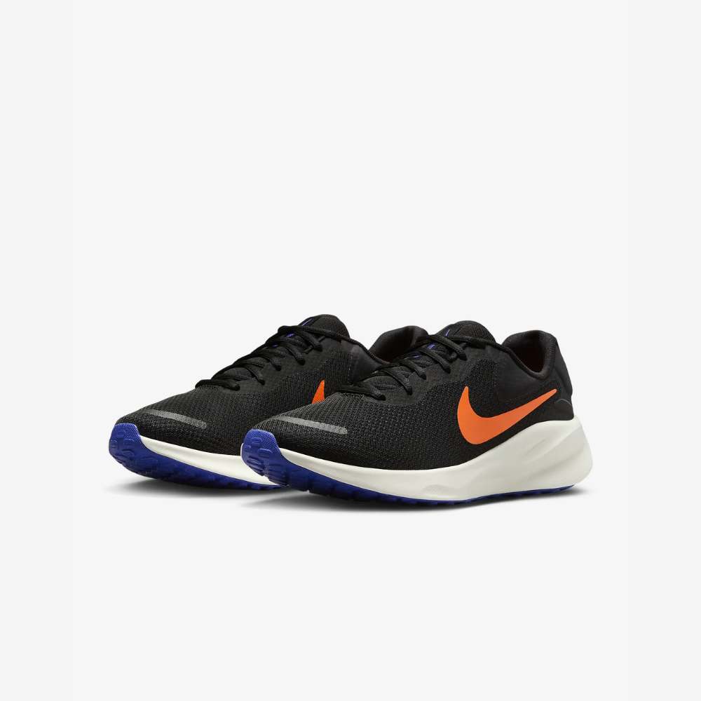 Nike ランニングシューズ ブラック/オレンジ/ブルー　26cm NIKE ナイキ メンズ ランニングシューズ Revolution 7