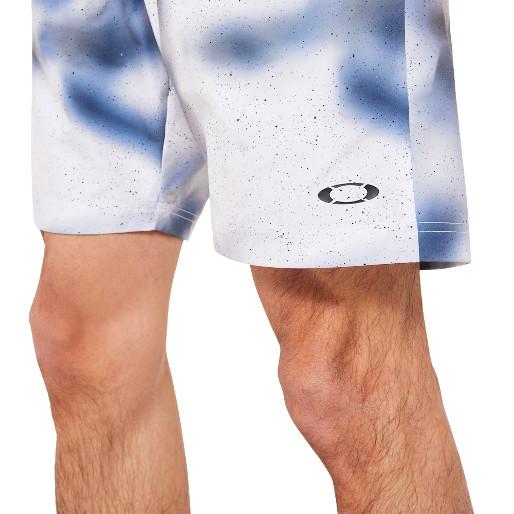 OAKLEY オークリー STRIKING WIND SHORTS 7.0