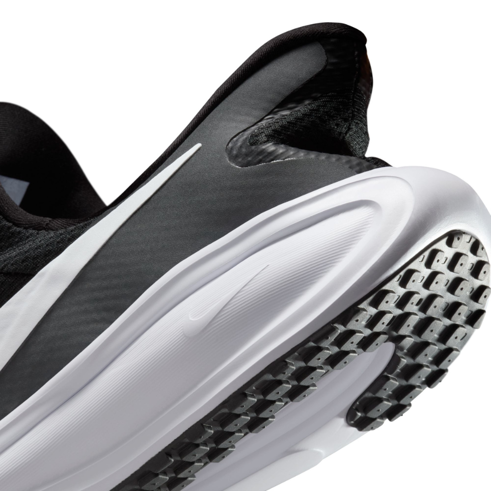 NIKE ナイキ ＜メンズ＞ レボリューション8 イージーオン ランニング