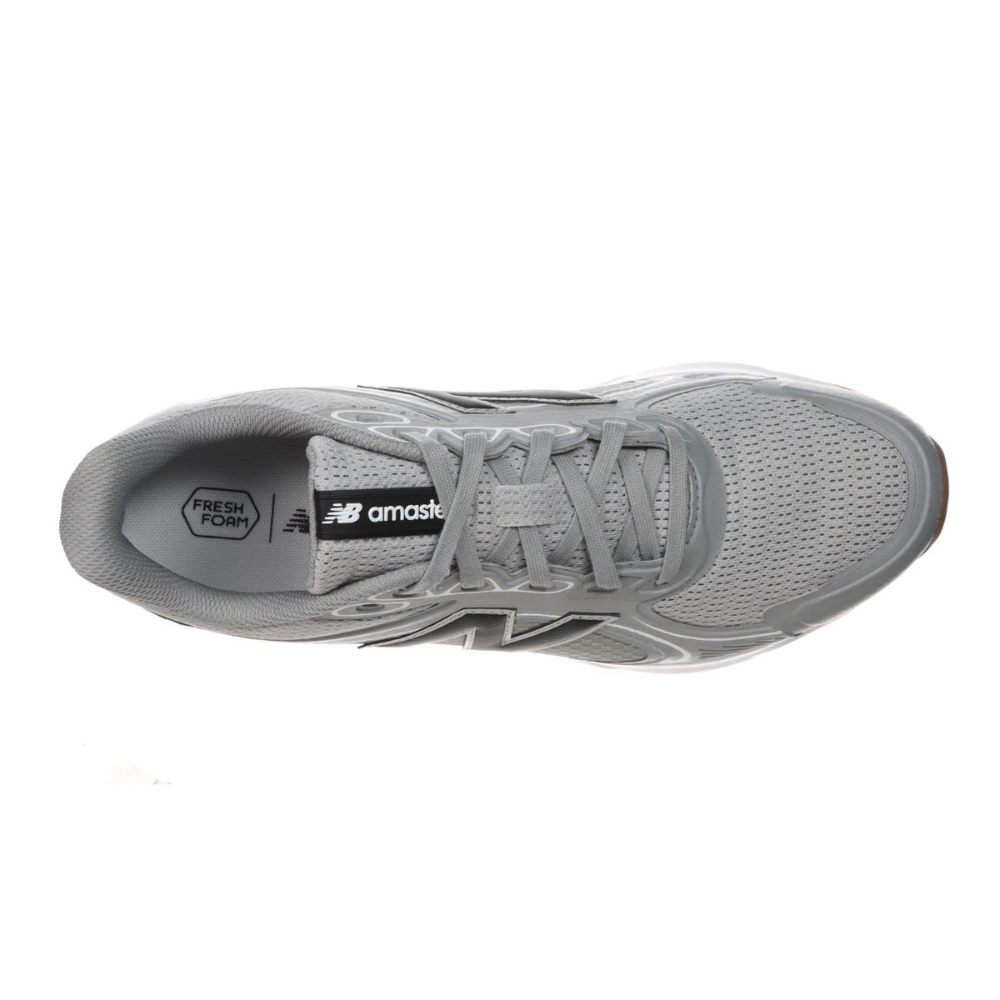 NEW BALANCE ニューバランス 【週替わりランニングシューズ】Fresh