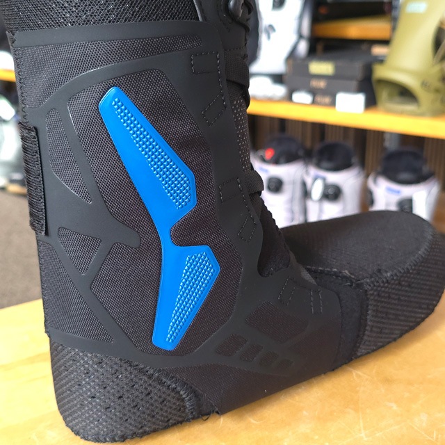 ��DEELUXE�ۥǥ�����å��� ��CTF LINER�ۥ������� ������ե��å� �饤�ʡ� 2025-2026 ���Ρ��ܡ��� �֡��� ����ʡ� Ǯ���� �����ƥ�������