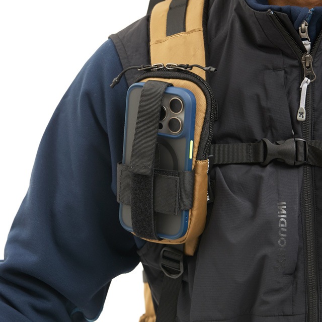 ��PLUS ONE WORKS�� �ץ饹 ��� ����� ��MOBILE TOOL CASE�� ��Х���ġ��륱���� �����ȥɥ� / ������ / ���Ρ��ܡ��� / �Хå�����ȥ꡼ / �Хå��ѥå�