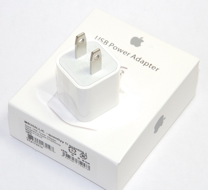 �ڥ��åץ�����ʡ�Apple ���Ŵ� 5W USB�Ÿ������ץ�  iPhon(�����ե���)���󥻥�Ƚ��Ťʤɡ�MB352LL/C���¹�͢����