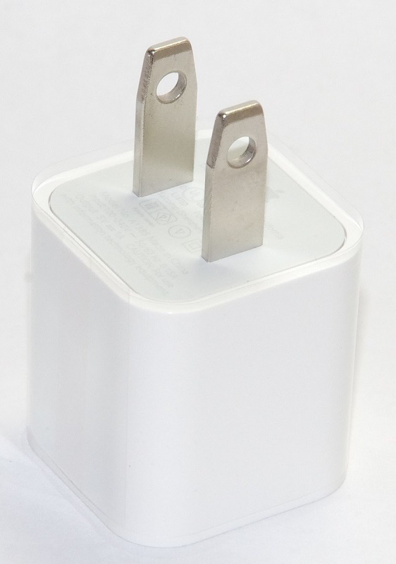 �ڥ��åץ�����ʡ�Apple ���Ŵ� 5W USB�Ÿ������ץ�  iPhon(�����ե���)���󥻥�Ƚ��Ťʤɡ�MB352LL/C���¹�͢����