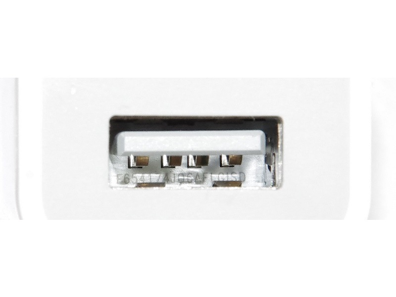 �ڥ��åץ�����ʡ�Apple ���Ŵ� 5W USB�Ÿ������ץ�  iPhon(�����ե���)���󥻥�Ƚ��Ťʤɡ�MB352LL/C���¹�͢����