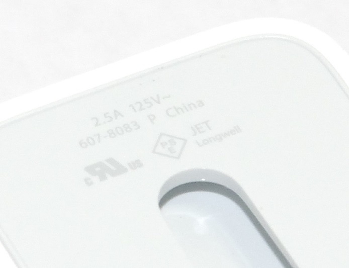 �ڥ��åץ�����ʡ�Apple ���Ŵ� 12W USB�Ÿ������ץ� Apple���ʽ��Ťˡ�MD836CH/A���¹�͢����