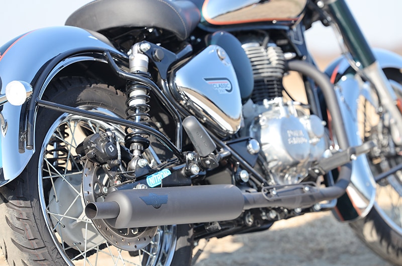 25~CLASSIC 350 / 25~BULLET 350　(8BL-DJEL/8BL-DJEN) POWERBOX　サイレンサーブラックエディション［政府認証マフラー］