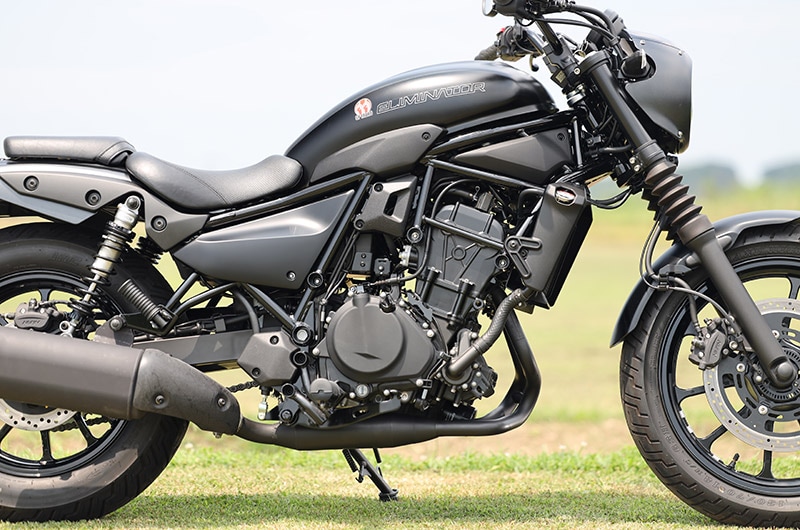 24~ELIMINATOR/SE (8BL-EL400A) POWERBOX パイプ ブラックエディション
