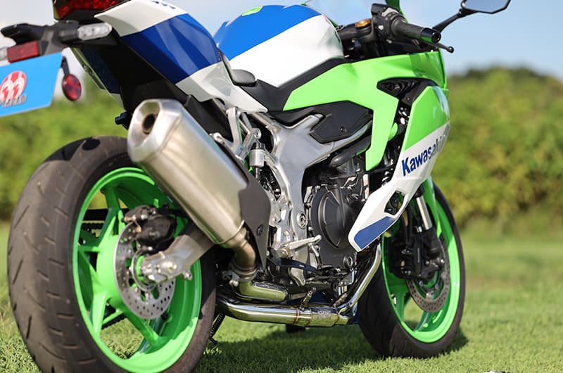 23~Ninja ZX-4R SE/RR (8BL-ZX400P) POWERBOX パイプ　※在庫完売、販売終了　