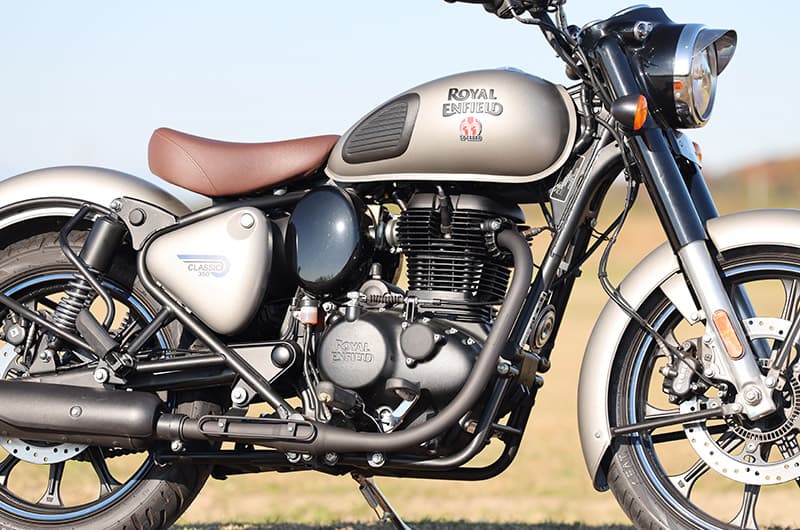 ROYAL ENFIELD 2022~2024 CLASSIC350 (ME3ELJ15) POWERBOXナローパイプ　ブラックエディション
