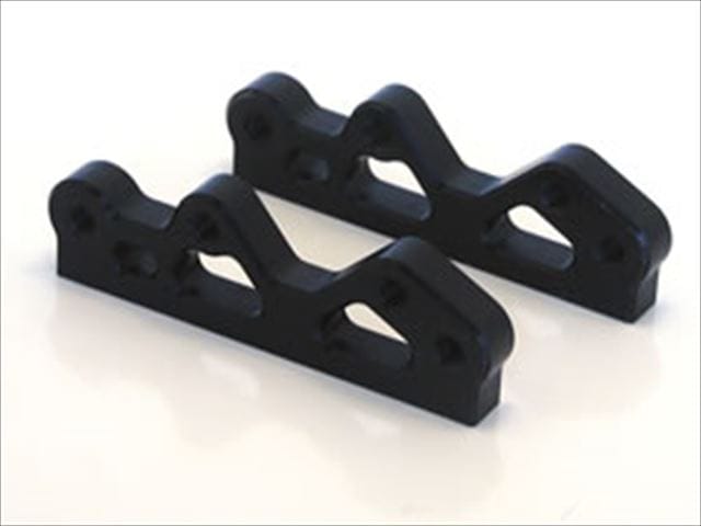 �ե���ȥХ륯�إå�7075 �֥�å� RM-01X,������R5.2�� 2pcs Front bulk head 7075 (black) For RM-01X & Associated R5.2