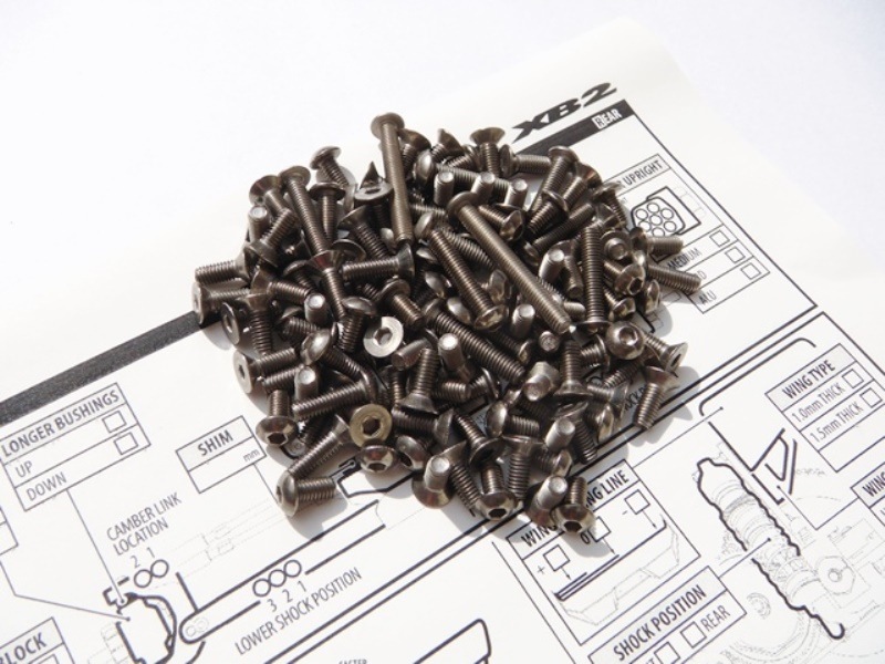 X Ray XB2C 2017 ������إå��� ������塼���å� X Ray X B2C 2017 Titanium hex screw set