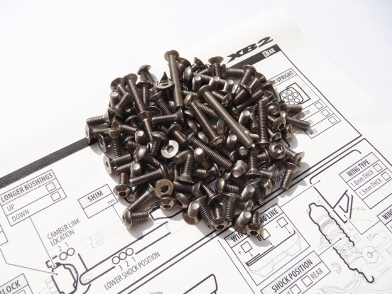 X Ray XB2 ������إå��� ������塼���å� X Ray XB2 Titanium hex screw set