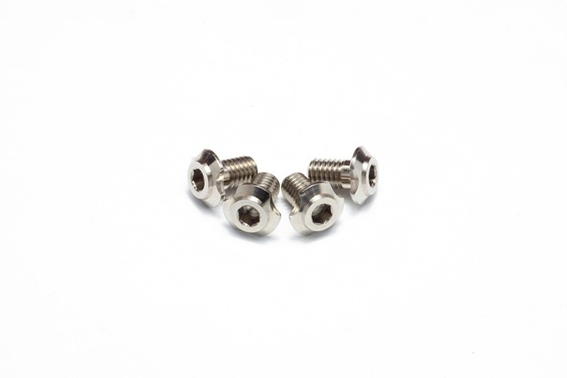 �������ں�����ץ��إåɥإå���������塼��3��5 (4pcs) ��64 titanium machined low profile head screw M3 x 5 (4pcs)