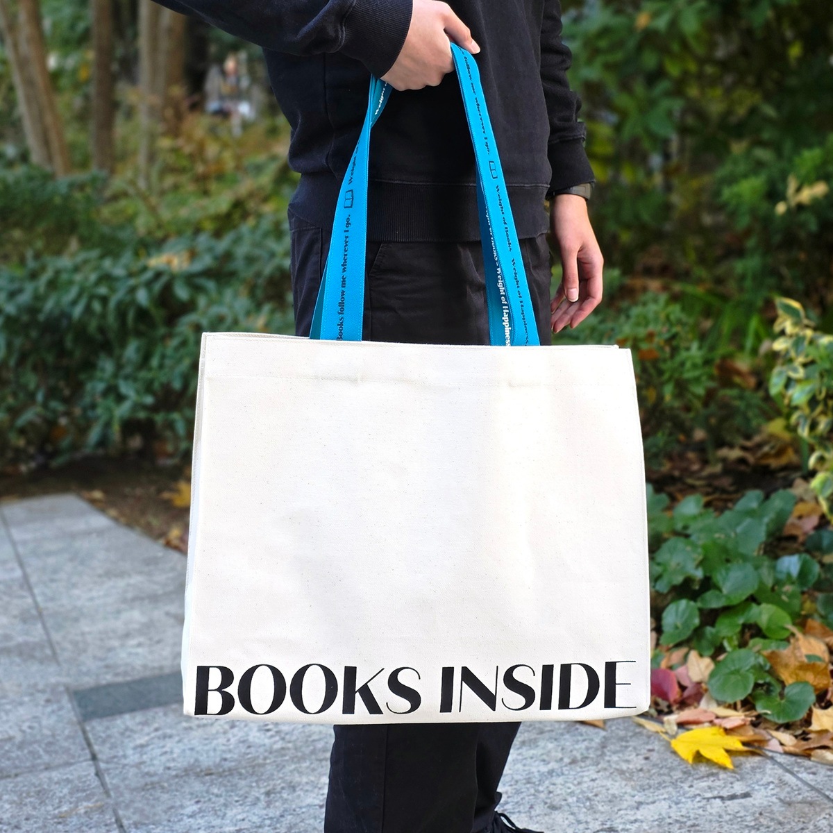 たくさん本を持ち歩きたい人のためのトートバッグ ターコイズ