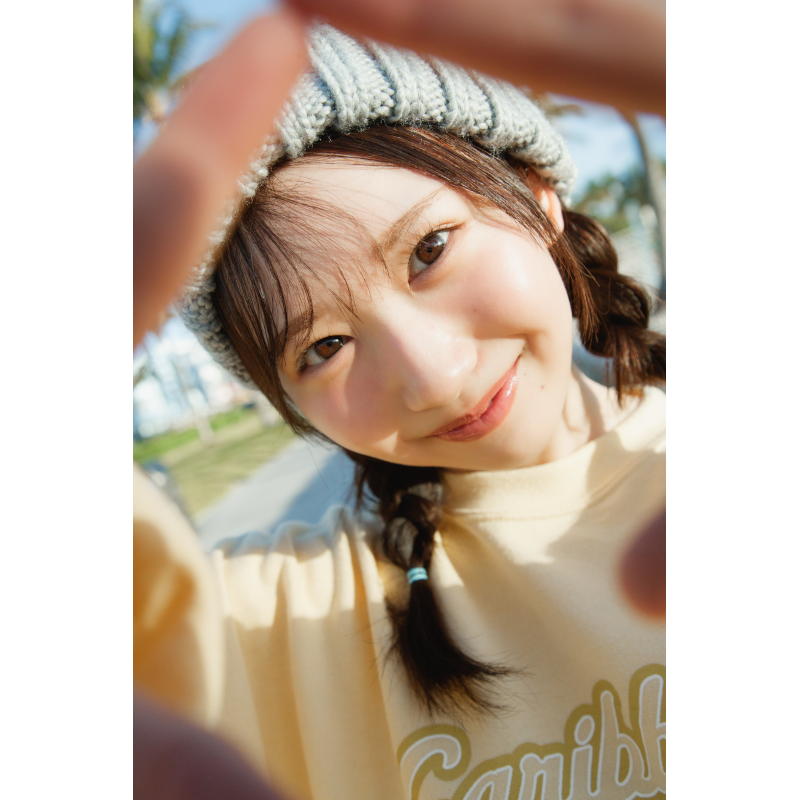 【予約】日向坂46 藤嶌果歩 1st写真集 果実の歩幅 三省堂書店限定特典ポストカード付き【2026年8月4日発売予定】