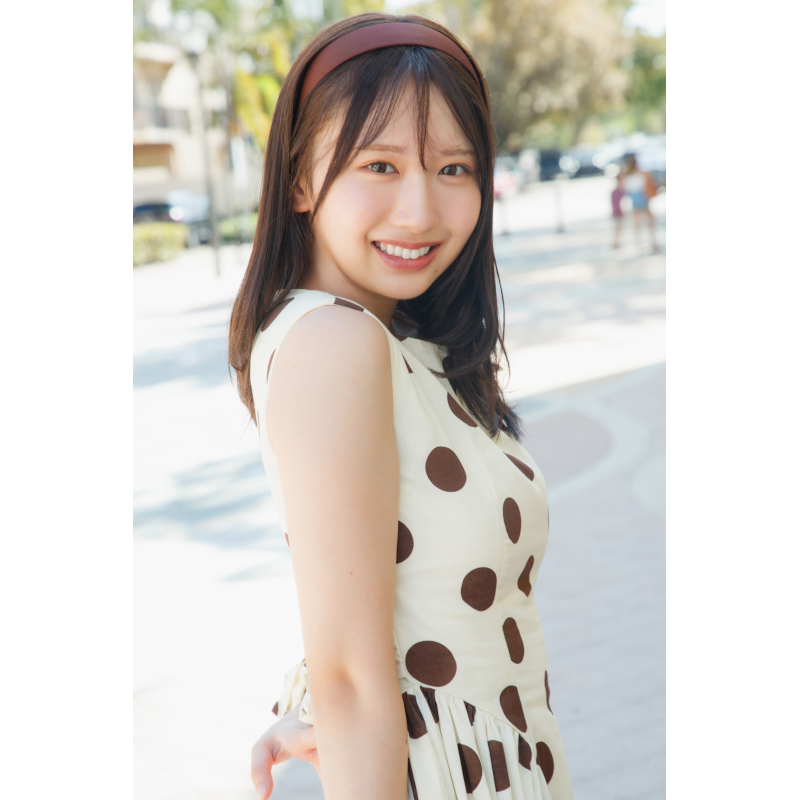 【予約】日向坂46 藤嶌果歩 1st写真集 果実の歩幅 三省堂書店限定特典ポストカード付き【2026年8月4日発売予定】