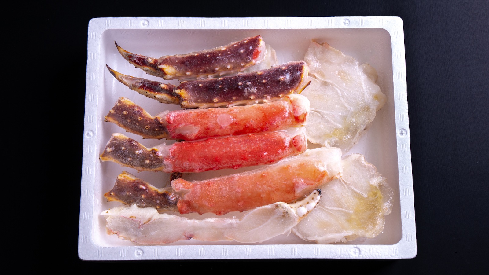 送料無料【冷凍】生タラバガニハーフポーション800g