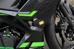 廃盤 SPEEDRA フレームスライダー タイプA|KAWASAKI|フレームスライダー
