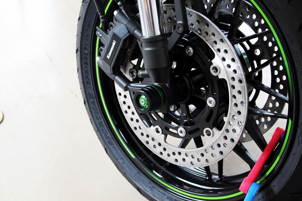 SPEEDRA �ե���ȥ������륹�饤����