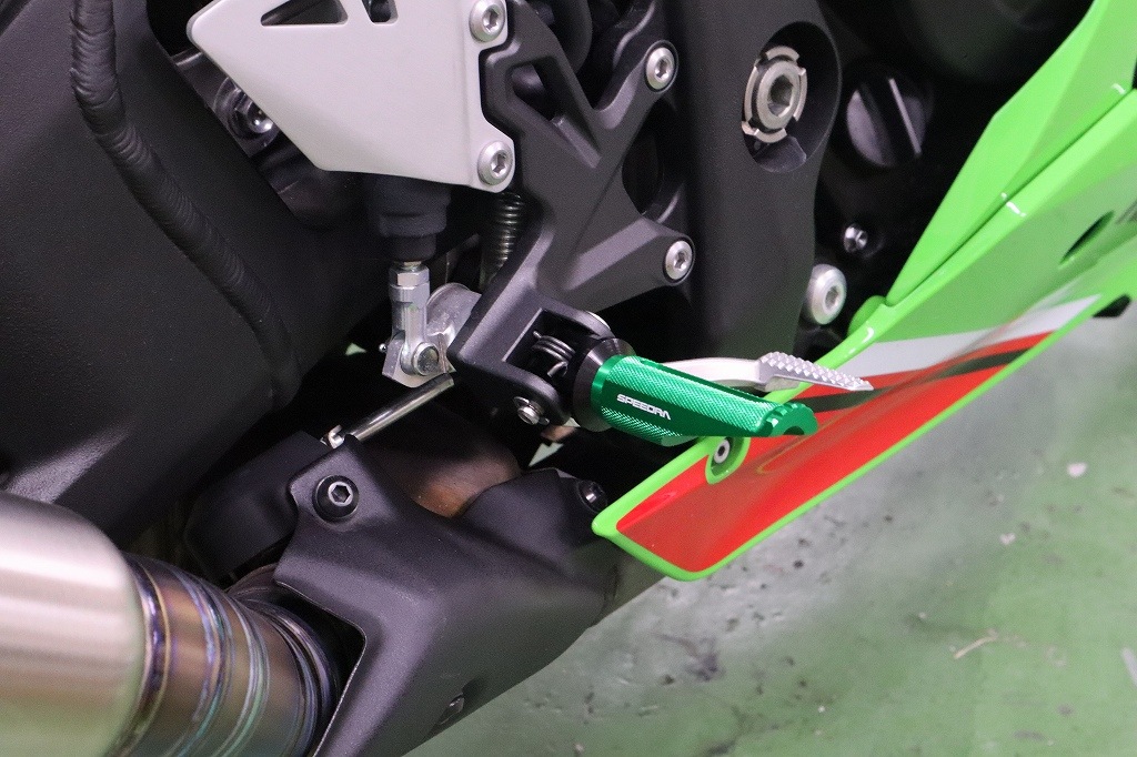 SPEEDRA ����ߺ��Ф����ƥå� �졼���󥰥����� �饤����¦