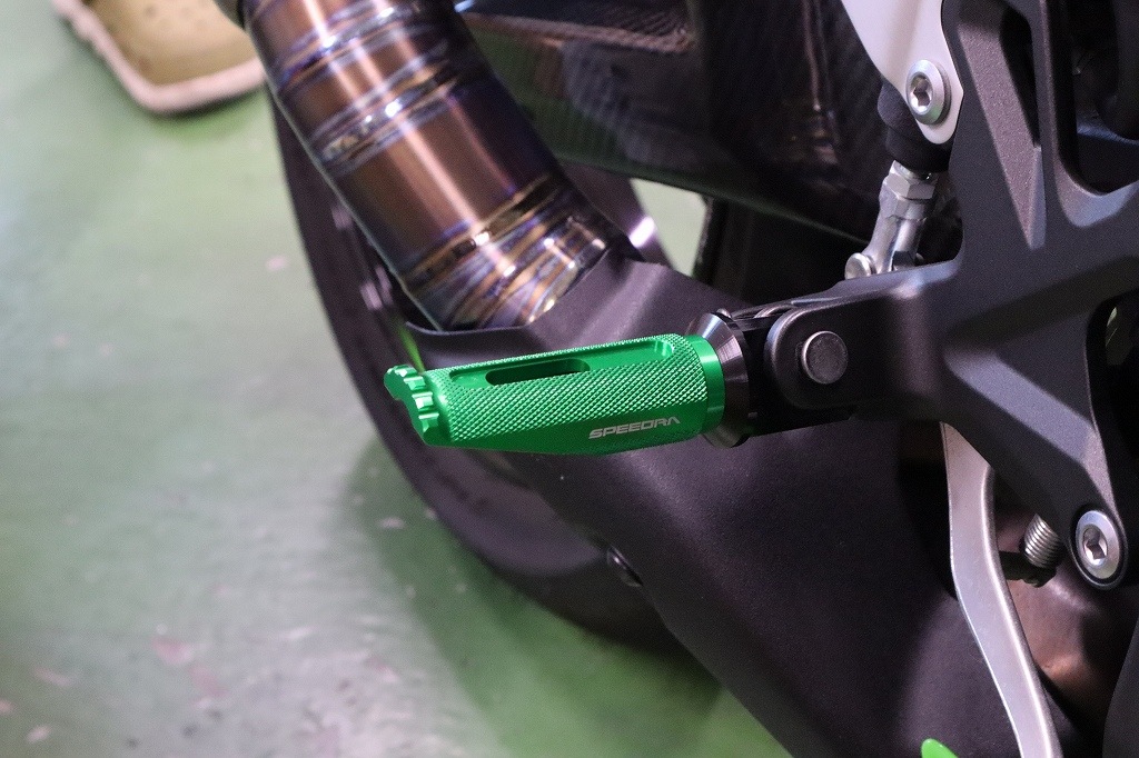 SPEEDRA ����ߺ��Ф����ƥå� �졼���󥰥����� �饤����¦