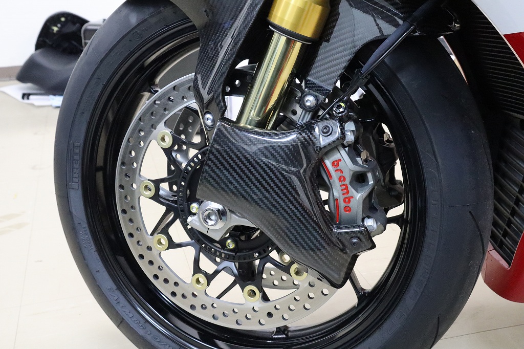 SPEEDRA フロントキャリパーダクトカバー 左右セット ドライカーボン