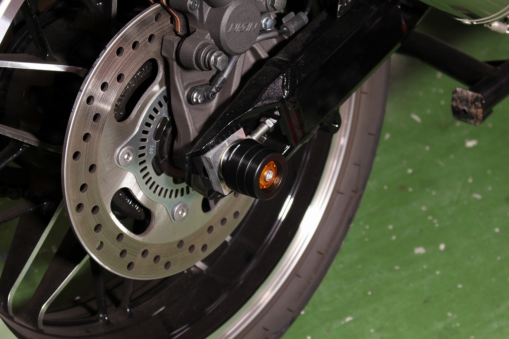 SPEEDRA �ꥢ�������륹�饤����