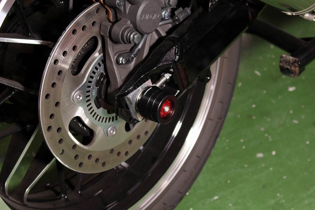 SPEEDRA �ꥢ�������륹�饤����