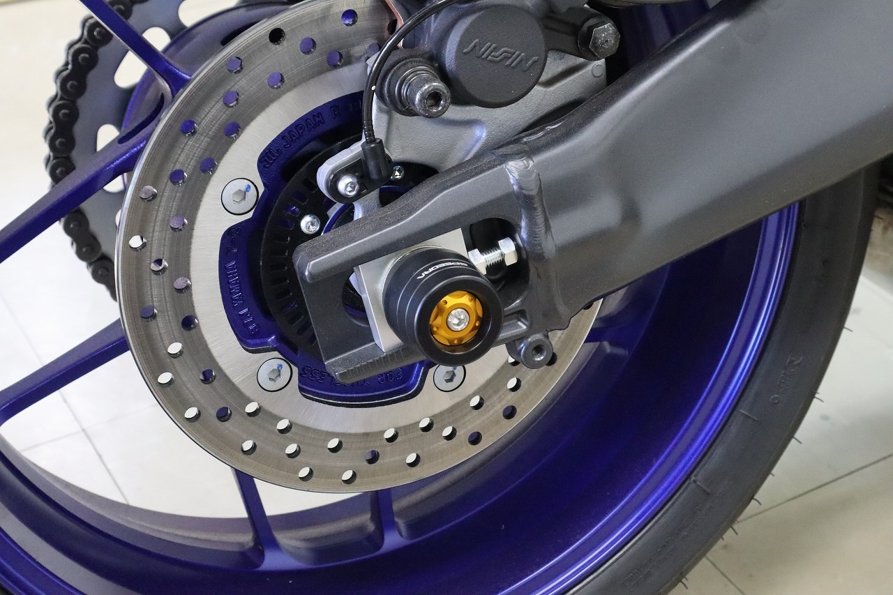 SPEEDRA �ꥢ�������륹�饤����