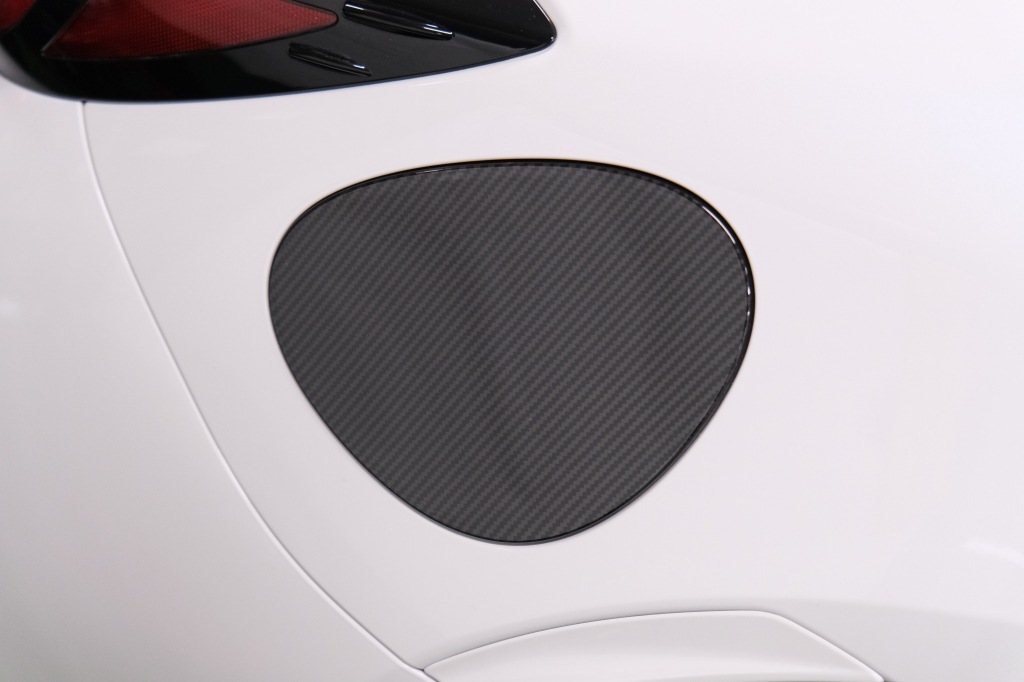 シフトリック(Shiftric) フューエルリッドガーニッシュ カーボン調