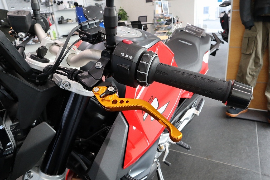 SPEEDRA �����㥹�ȥ�С� 3D���硼��