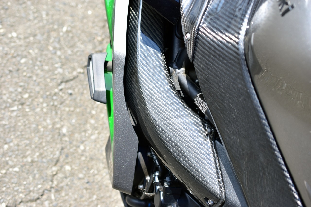 スピードラ　SSK ドライカーボンラムエアダクトカバー　H2 SX用 Webike | SPEEDRA スピードラ SSK(エスエスケー) ラムエアダクト