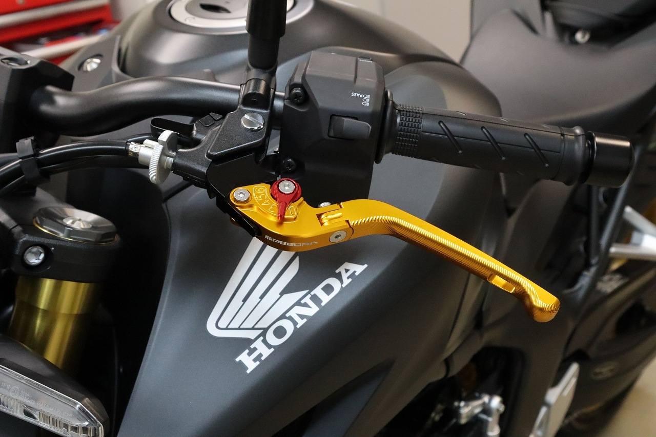 SPEEDRA �����㥹�ȥ�С� 3D���ݼ�