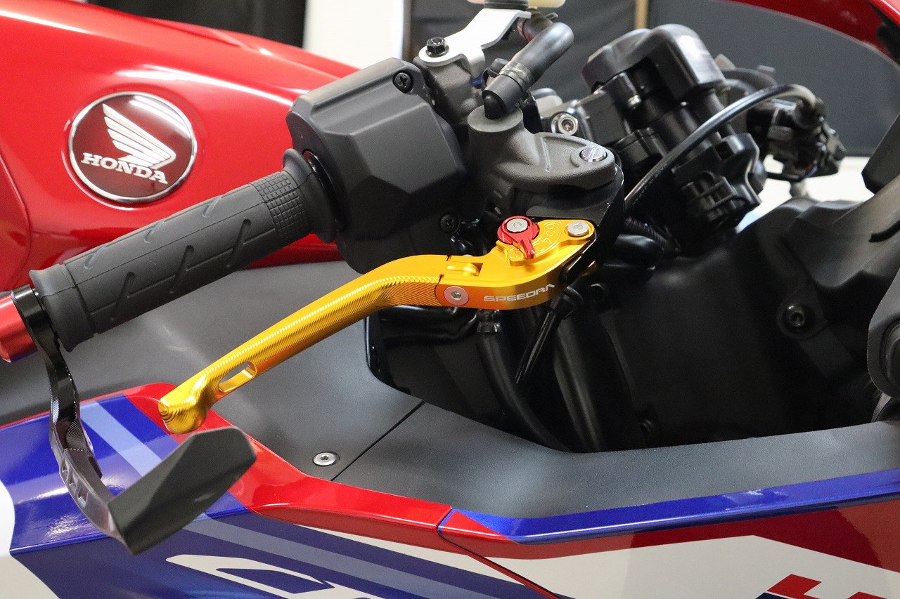 SPEEDRA �����㥹�ȥ�С� 3D���ݼ�