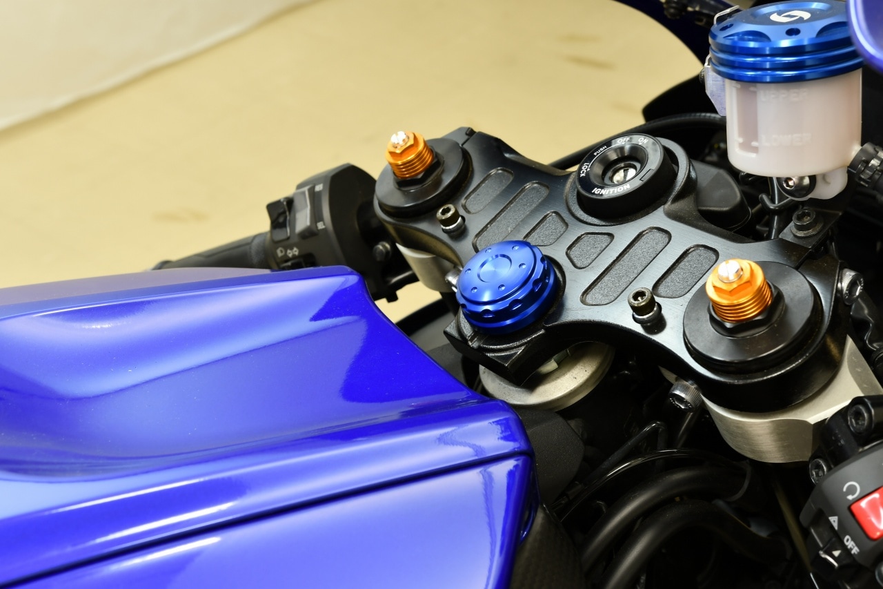 SPEEDRA ステムナットキャップ | YAMAHA,401cc~750cc,YZF-R7 | | 株式