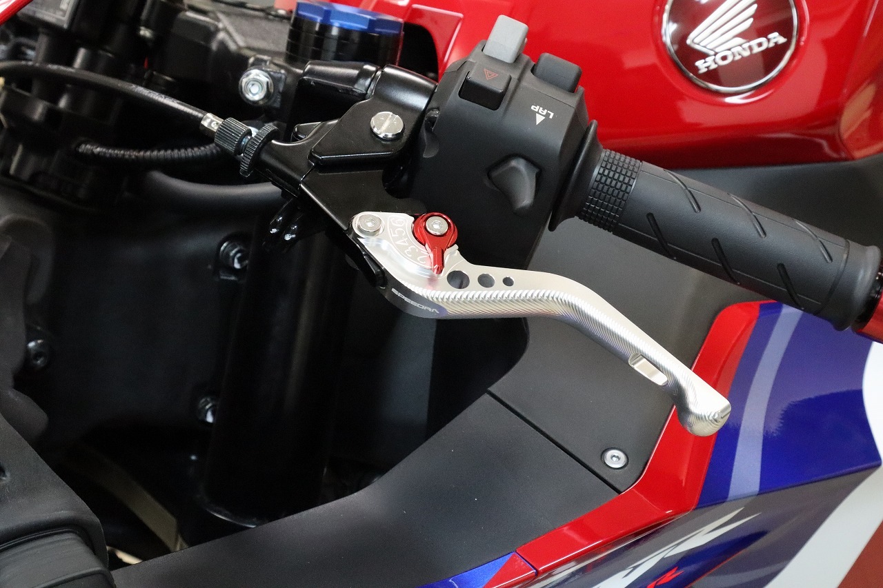 SPEEDRA �����㥹�ȥ�С� 3D���硼��