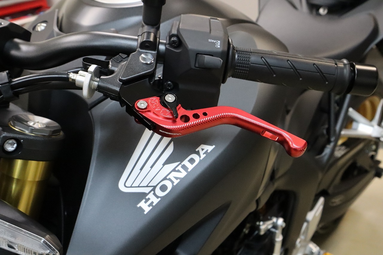 SPEEDRA �����㥹�ȥ�С� 3D���硼��