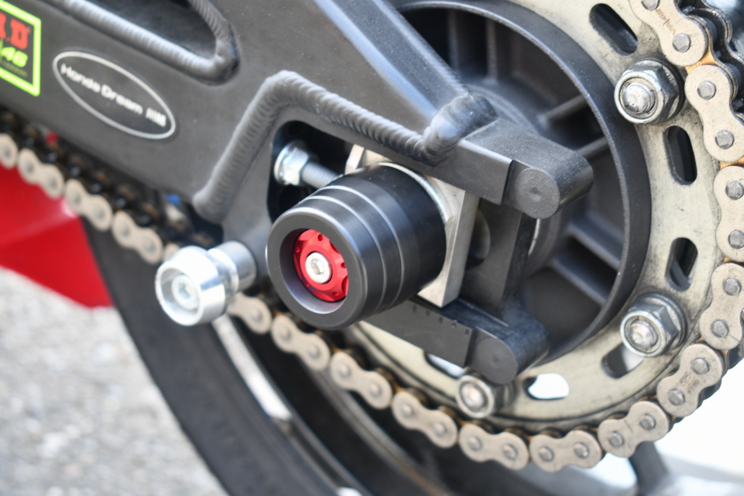 SPEEDRA �ꥢ�������륹�饤����