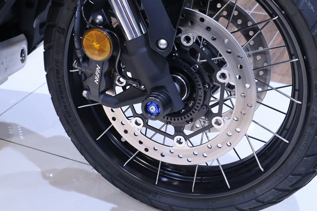 SPEEDRA �ե���ȥ������륹�饤���� X-ADV