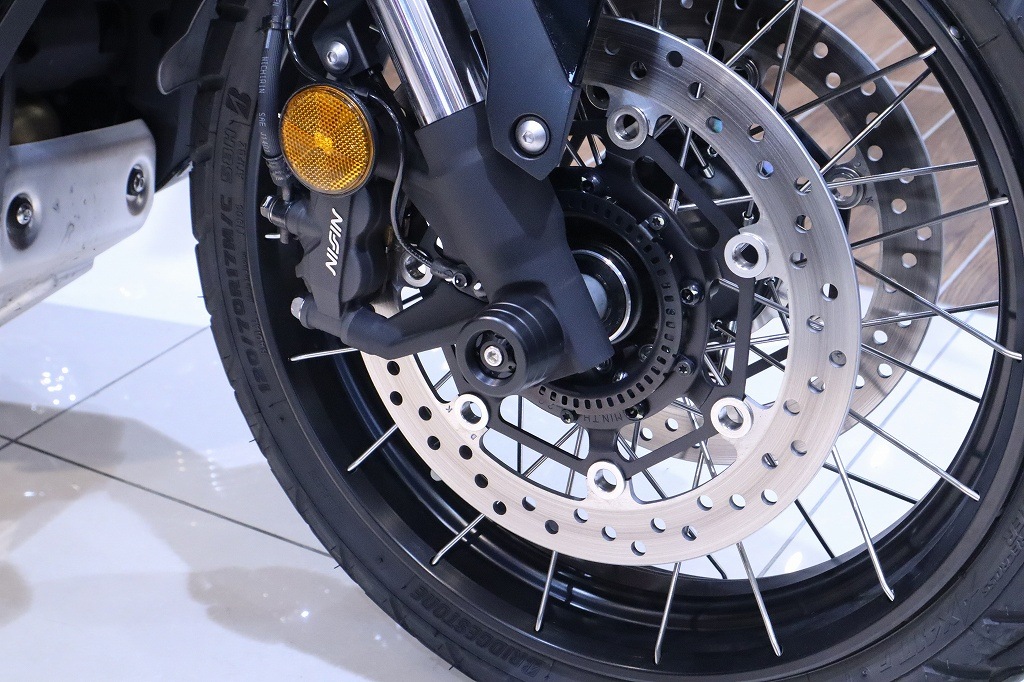 SPEEDRA �ե���ȥ������륹�饤���� X-ADV