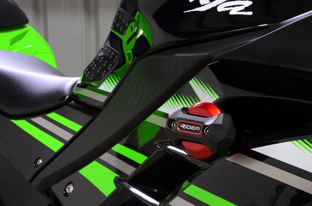 RIDEA �ե졼�ॹ�饤���� �᥿��å�������