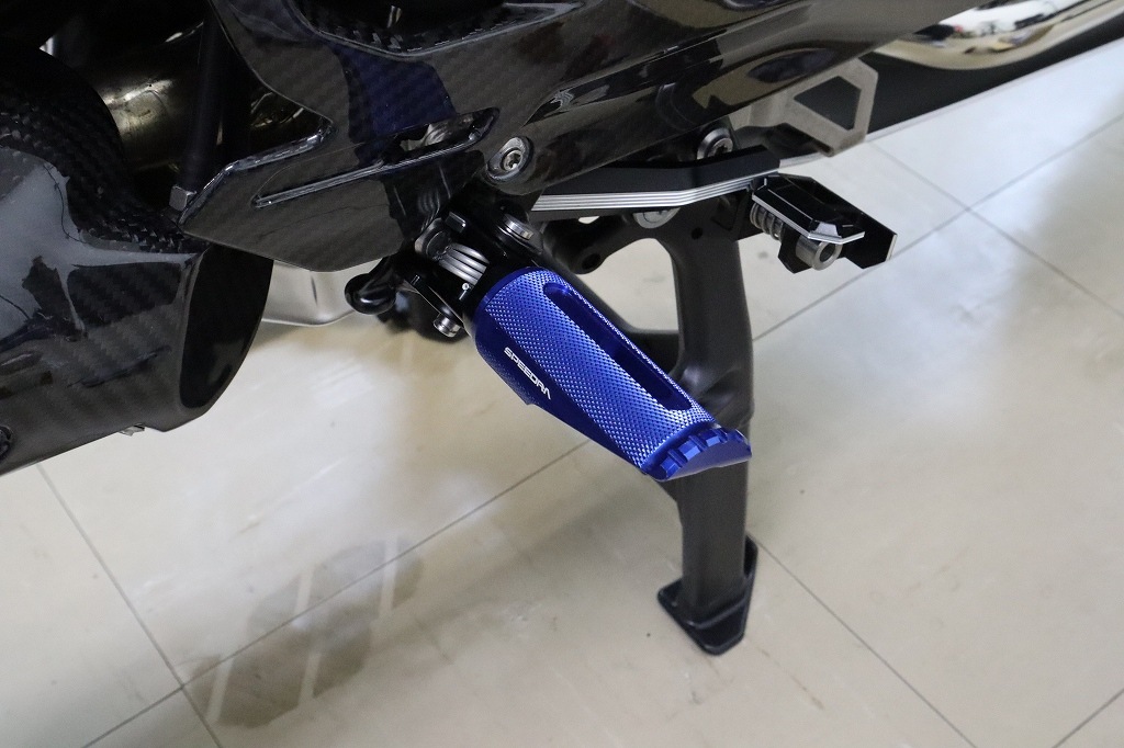 SPEEDRA ����ߺ��Ф� �եåȥڥ� R1300GS/ADV