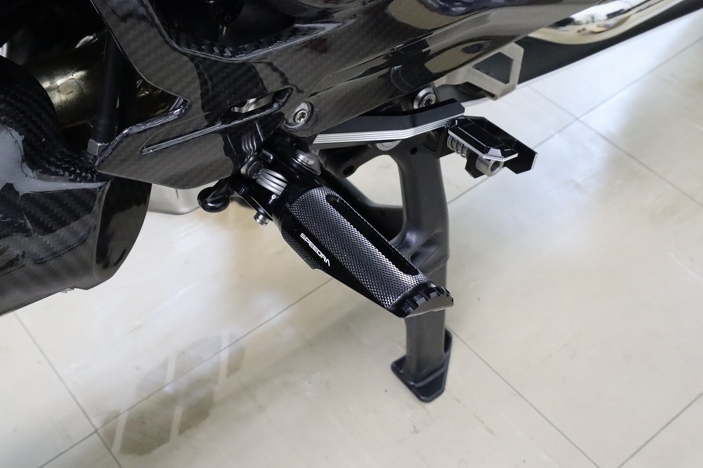 SPEEDRA ����ߺ��Ф� �եåȥڥ� R1300GS/ADV