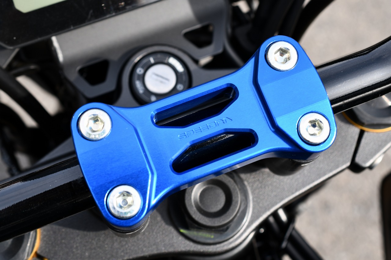 SPEEDRA �ϥ�ɥ륯����