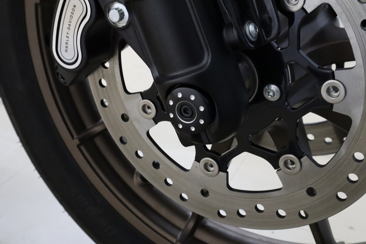 フロントアクスルアダプターキット　18年以降FXLRS、FXDRS、FXFB/S フロントアクスルアダプターキット：2018年以降FXLRS、FXDRS、FXFB⁄S