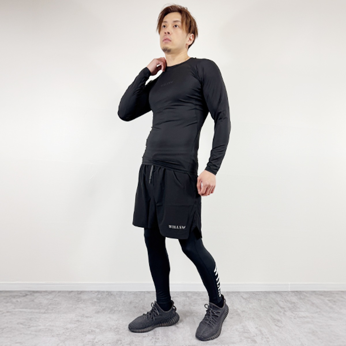"COMPRESSION LONG SLEEVE T-SHIRT + SIDE LOGO ACTIVE LEGGING + ACTIVE UTILITY SHORTS" SET UP  - BLACK